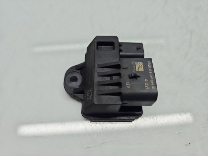Releu Bmw 3 (F30) [Fabr 2012-2017] 8570087-02