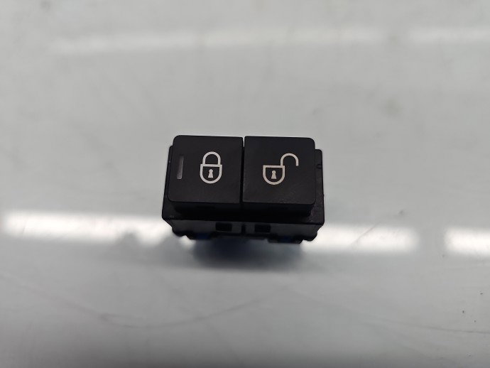 Buton blocare usi LAND ROVER Range Rover Velar (L560) [Fabr 2019-2025] CPLA-14017-AD