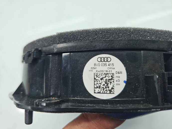 Boxa stanga fata AUDI A3 (8V1) [Fabr 2012-prezent] 8V0035415