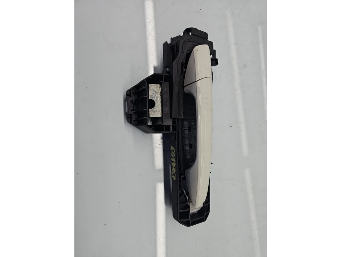 Maner usa dreapta spate Mercedes Clasa GLA (X156) [Fabr 2013-prezent] SUV AMG 650 ALB CALCIT