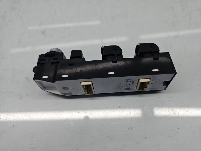 Butoane comanda geamuri sofer Mazda 6 (GJ1) [Fabr 2014-2021] GMM7-66-350
