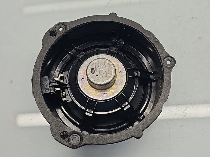 Boxa dreapta spate LAND ROVER Range Rover Velar (L560) [Fabr 2019-2025] J8A2-18808-FB