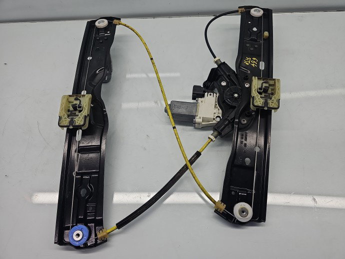 Macara electrica geam stanga spate LAND ROVER Range Rover Velar (L560) [Fabr 2019-2025] SUV J8A2-27001-AC