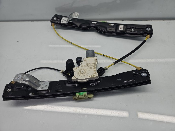 Macara electrica geam stanga spate LAND ROVER Range Rover Velar (L560) [Fabr 2019-2025] SUV J8A2-27001-AC