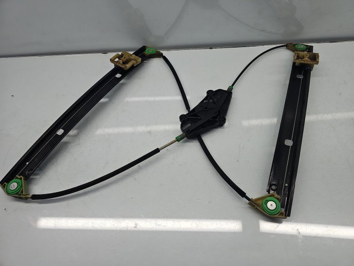 Macara electrica geam stanga fata AUDI A4 (8K2, B8) [Fabr 2008-2015] Break S-line 8K0837461
