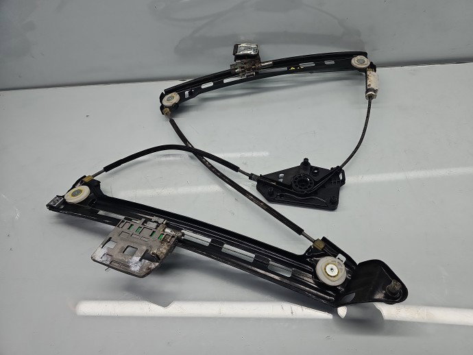 Macara electrica geam dreapta fata Volkswagen Passat CC (358) [Fabr 2012-2016] Coupe Facelift, GT 3C8837462J