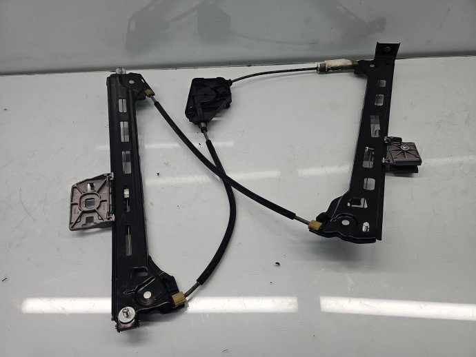 Macara electrica geam dreapta fata Volkswagen Passat CC (358) [Fabr 2012-2016] Coupe Facelift, GT 3C8837462J