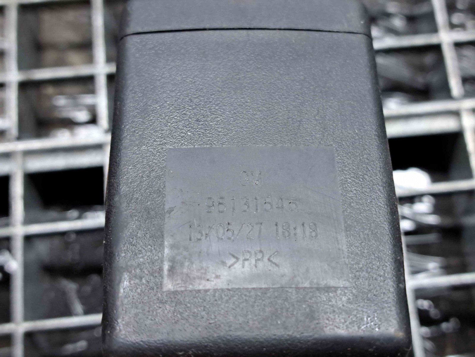 Capsa centura dreapta fata Opel Mokka [Fabr 2012-2019] 95131545 - imagine 3