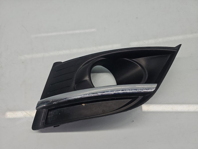 Grila proiector dreapta Citroen C4 (I) Picasso [ Fabr 2006-2013] Hatchback 9680404077
