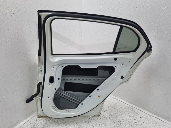 Usa dreapta spate Mercedes Clasa GLA (X156) [Fabr 2013-prezent] SUV AMG 650 ALB CALCIT