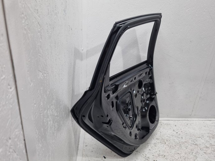 Usa stanga spate AUDI A3 (8YF) [Fabr 2020-2026] Sportback S-line LY9T