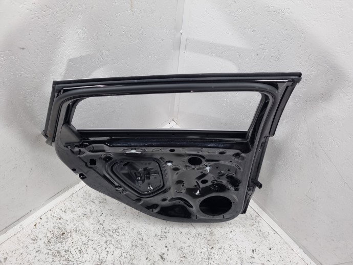 Usa stanga spate AUDI A3 (8YF) [Fabr 2020-2026] Sportback S-line LY9T