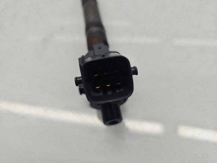 Injector Volvo S60 ll [Fabr 2010-2018] 2370010 2.0 D4204T5 101KW / 137CP