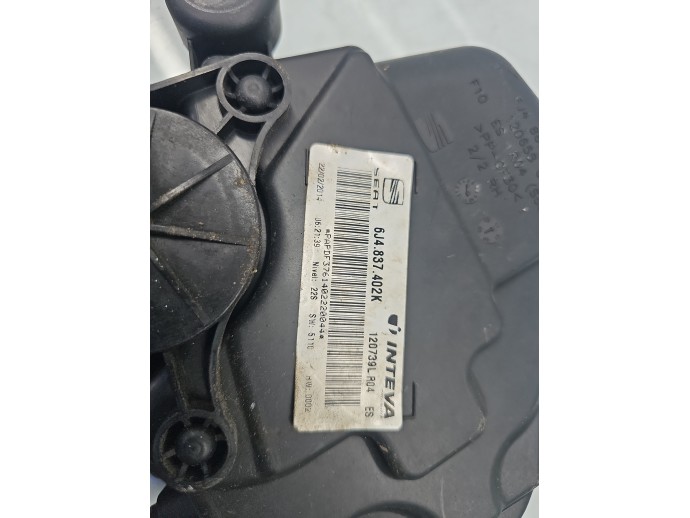 Macara electrica geam dreapta fata Seat Ibiza 5 (6J5) [Fabr 2008-2017] Hatchback 6J4837402K