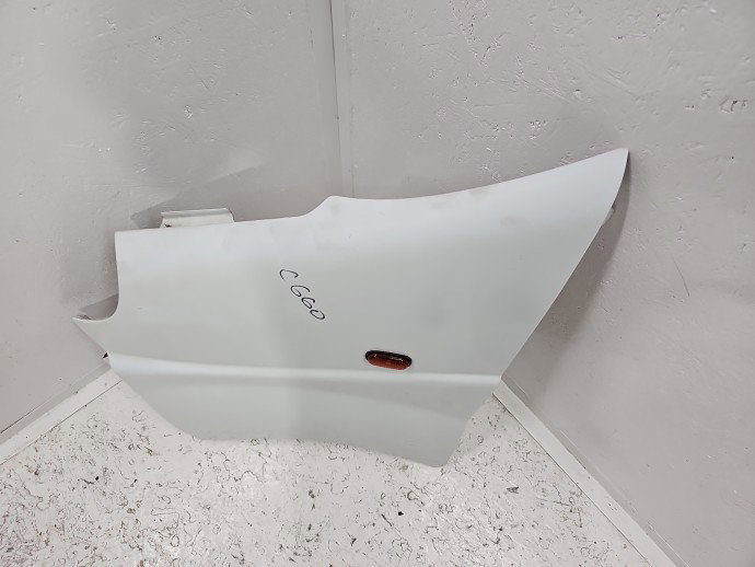 Aripa stanga fata Opel Vivaro (F7) [Fabr 2001-2013] EZZ