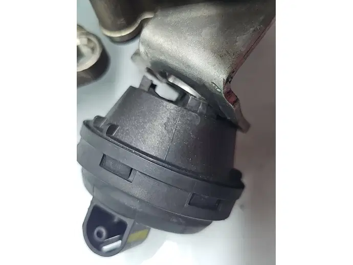 Supapa EGR Bmw 3 (F30) [Fabr 2012-2017] 8513132-10 1.5 B37D15U0 85KW / 116CP
