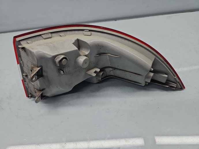 Stop aripa stanga Skoda Superb II (3T4) [Fabr 2008-2015] Sedan 3T5945095A