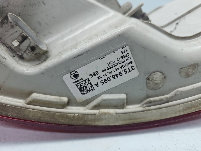 Stop aripa stanga Skoda Superb II (3T4) [Fabr 2008-2015] Sedan 3T5945095A