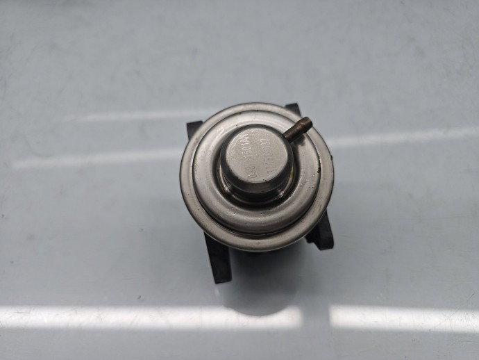 Supapa EGR Volkswagen Touran (1T1, 1T2) [Fabr 2003-2010] 038131501AN 1.9 TDI AXR 74KW / 101CP