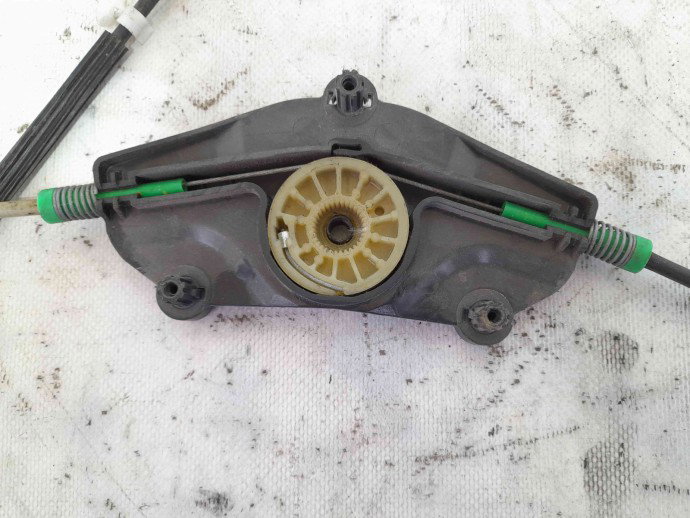 Macara geam stanga fata 8K0837461A Audi A4 (8K5, B8) [Fabr 2008-2015] 2.0 CAGA