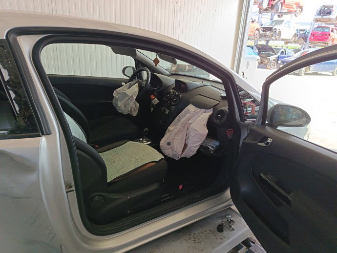 Cheder usa dreapta fata Opel Corsa D [Fabr 2006-2013] Hatchback