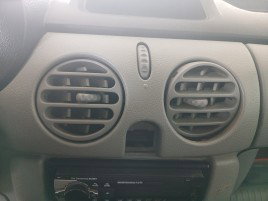 Grila aerisire centrala Renault Kangoo 2 [Fabr 2008-prezent] OEM