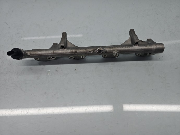 Rampa injectoare Bmw X1 (F48) [Fabr 2016-2022] 7639979 2.0 B48A20M0 141KW / 192CP