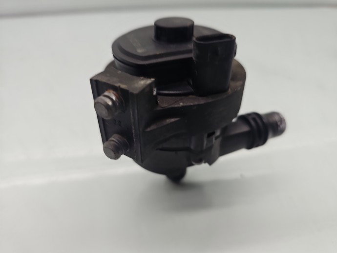 Pompa recirculare apa Bmw X1 (F48) [Fabr 2016-2022] 8605322 2.0 B48A20M0 141KW / 192CP