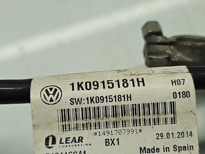 Borna baterie (-) Volkswagen Passat B7 (362) [Fabr 2010-2014] 1K0915181H