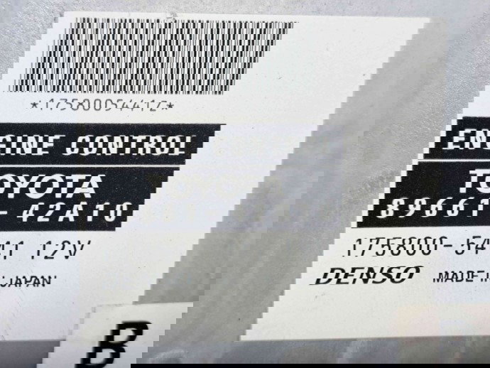 Calculator motor ECU Toyota Rav 4 II (CLA2, XA2, ZCA2, ACA2) [Fabr 2000-2006] 89661-42A10 2.0   