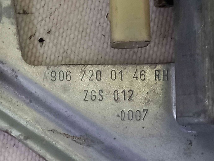 Macara geam dreapta fata A9067200146 Mercedes Sprinter 3.5-t (906) [Fabr 2006-2013] 2.2 DIESEL