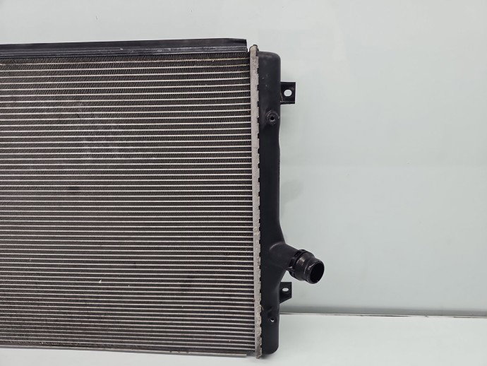 Radiator apa Volkswagen Touran (1T1, 1T2) [Fabr 2003-2010] 1K0121251DD 1.6 TDI CAYC 77KW / 105CP