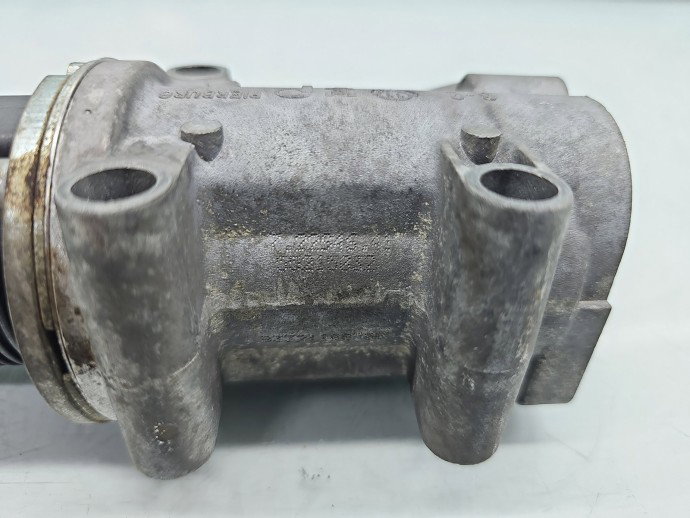 Supapa EGR Opel Zafira B (A05) [Fabr 2006-2011] 55215032 1.9 CDTI Z19DT 88KW / 120CP
