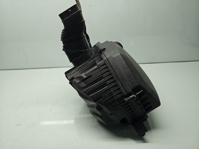 Carcasa filtru aer Volvo S60 II [Fabr 2010-2018] OEM 2.4 D5244T 158KW / 215CP