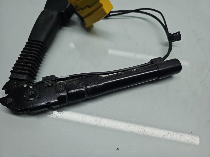 Capsa centura dreapta fata Bmw X1 (E84) [Fabr 2009-2015] 7213564-04