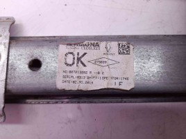 Macara geam stanga fata 807213282R Dacia Logan 2 [Fabr 2012-prezent] 1.5 K9K
