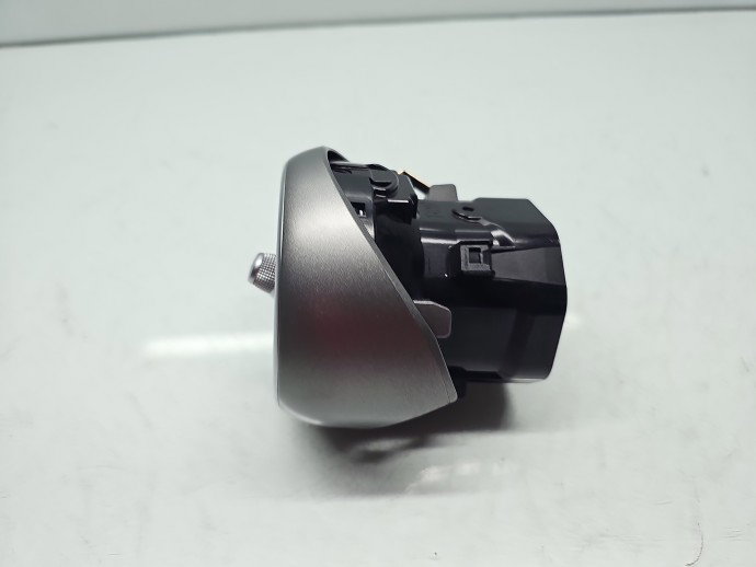 Grila aerisire stanga Mercedes Clasa C (W205) [Fabr 2014-prezent] A2058304300