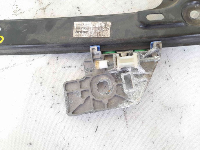 Macara geam dreapta spate A2197300840 MERCEDES BENZ CLS 350 CDI 642920
