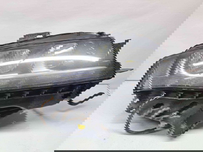  Far dreapta Audi A4 (8K2, B8) [Fabr 2008-2015] 8K0941030A