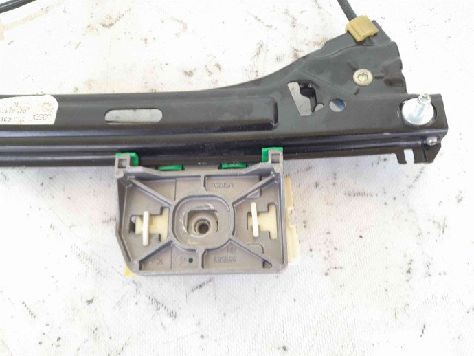Macara geam dreapta spate 8T8839462 Audi A5 (8T3) [Fabr 2007-2015] 2.0 TDI