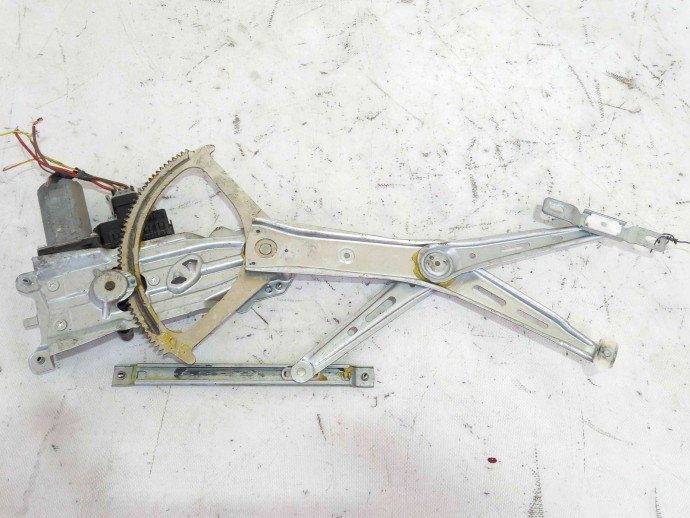 Macara geam dreapta fata 13132221RH OPEL Zafira B (A05) [Fabr 2006-2011]