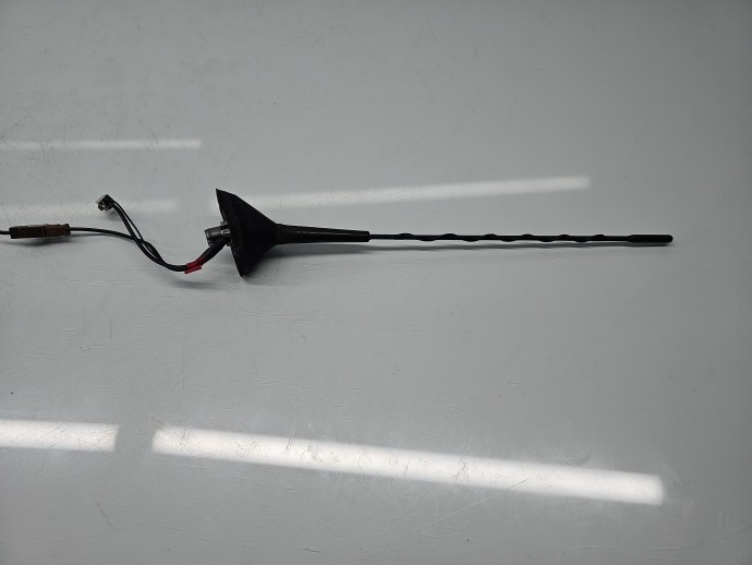 Antena Nissan Juke [Fabr 2010-prezent] OEM