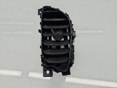 Grila aerisire centrala dreapta Nissan Juke [Fabr 2010-prezent] 68750-1KEOA