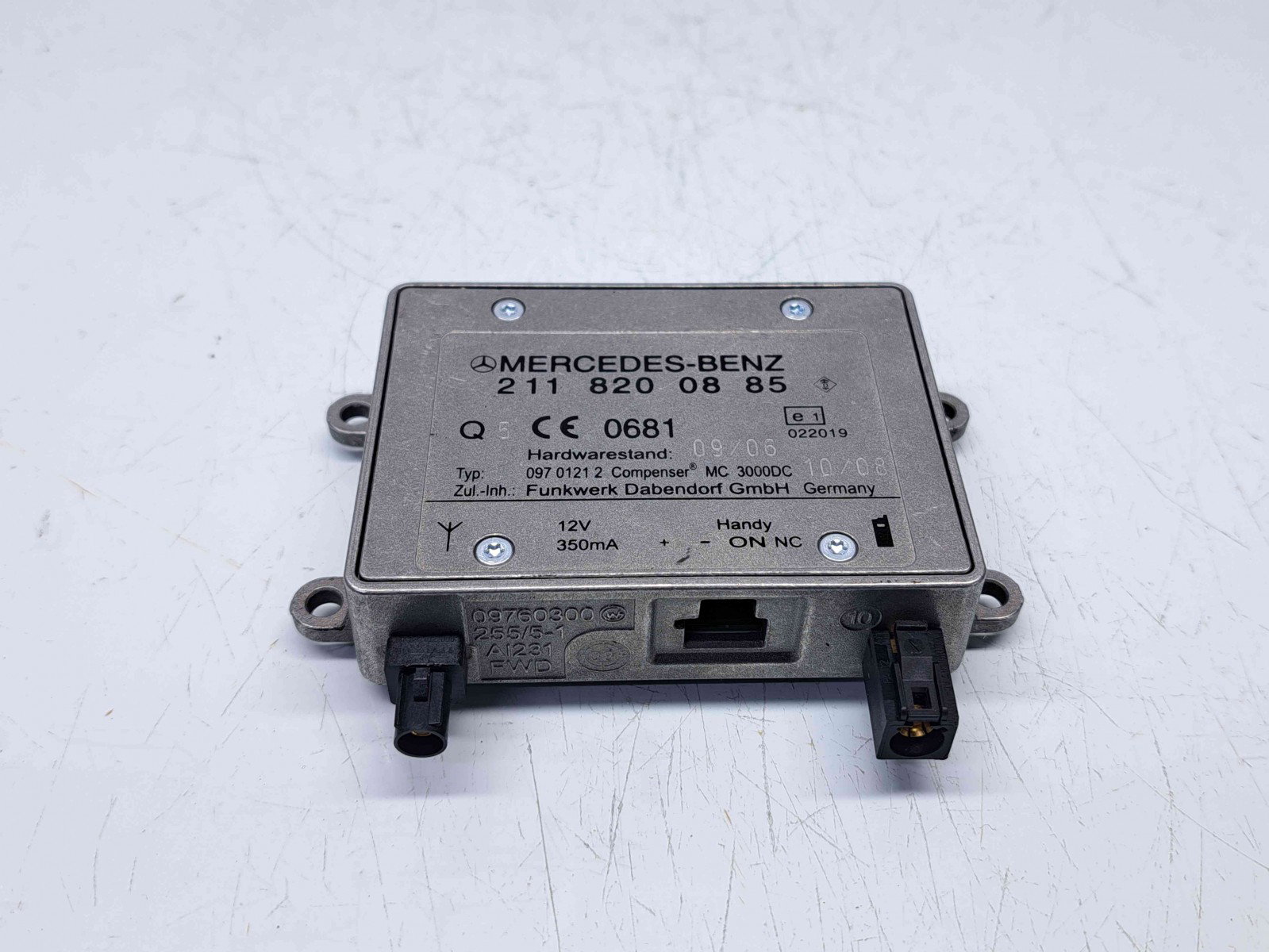 Modul antena Mercedes Clasa E (W211) [Fabr 2002-2009] 2118200885 - imagine 1