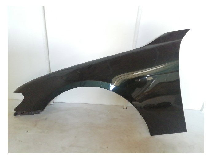 Aripa stanga fata BMW Seria 7 E65 4.4 benz OEM 2003-2008