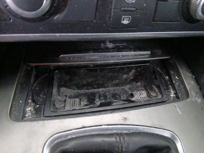 Scrumiera AUDI A6 (4F2, C6) facelift [Fabr 2004-2010] OEM