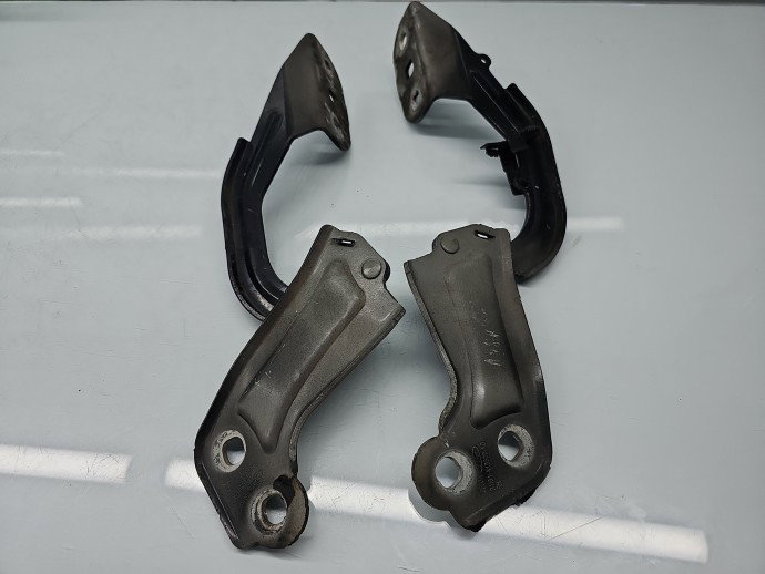 Set balamale capota Ford Focus 3 [Fabr 2010-2018] Hatchback BM51-A16801-AD