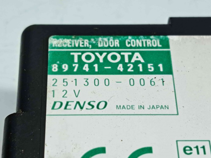  Modul confort Toyota Rav 4 II (CLA2, XA2, ZCA2, ACA2) [Fabr 2000-2006] 89741-42151