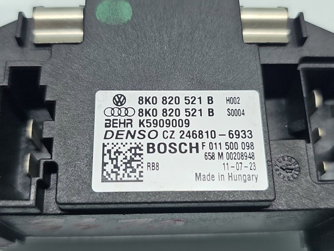 Releu ventilator bord AUDI A8 (4H) [Fabr 2010-2017] 8K0820521B