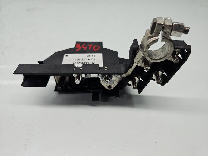 Borna baterie (+) cu capsa AUDI A8 (4H) [Fabr 2010-2017] 8J0915459